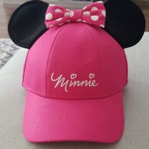 Minnie hat with ears